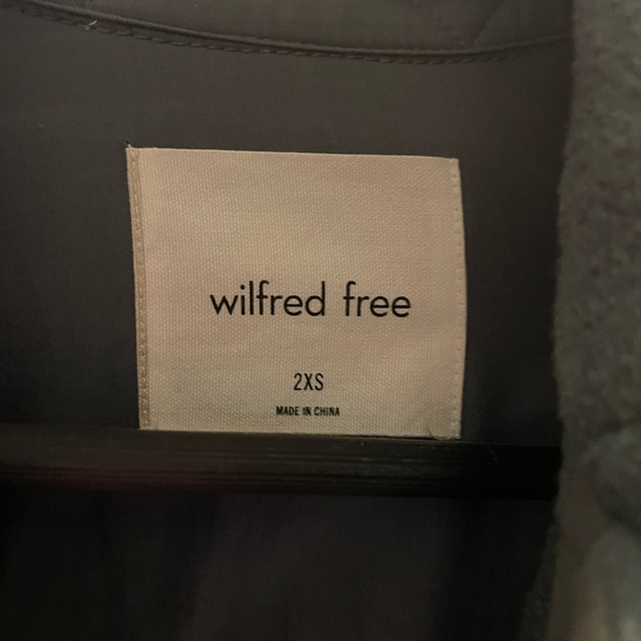 Aritzia Wilfred Free Ganna Shirt Jacket - Picture 3 of 3